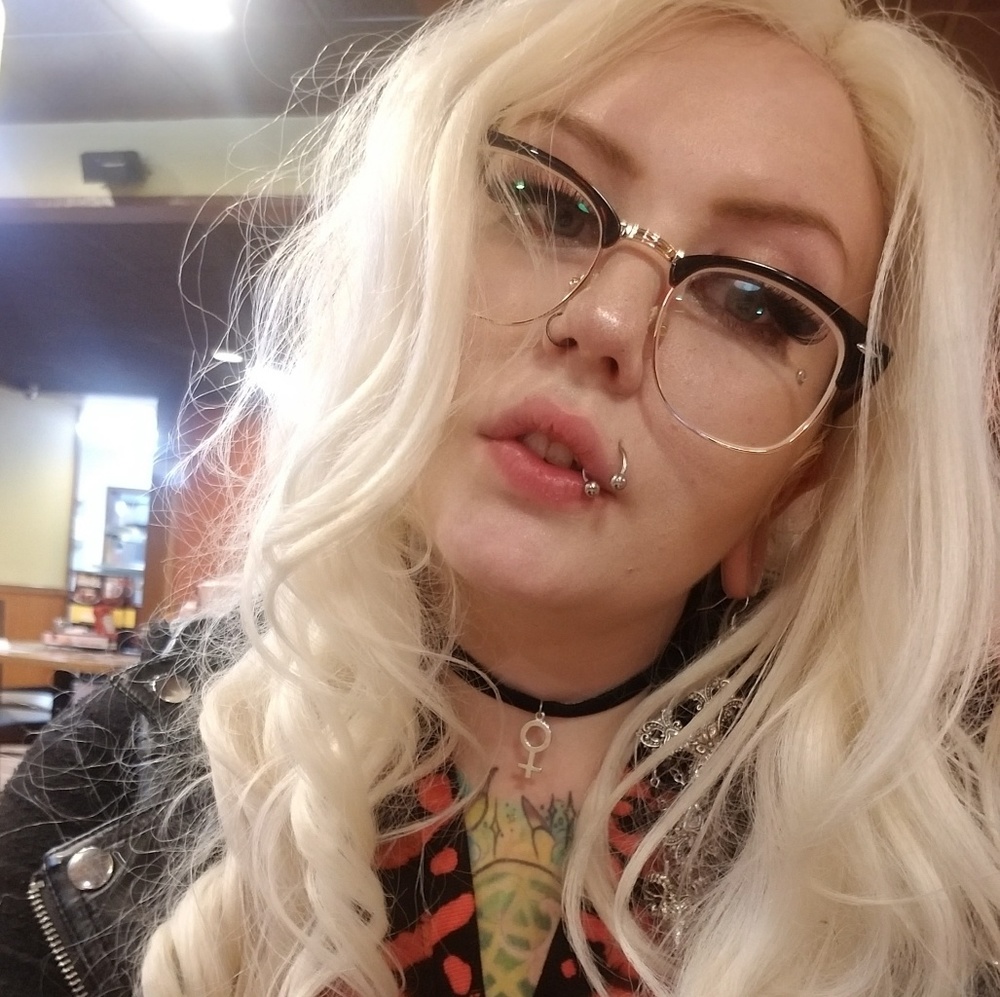 Meet your Posher, Katie